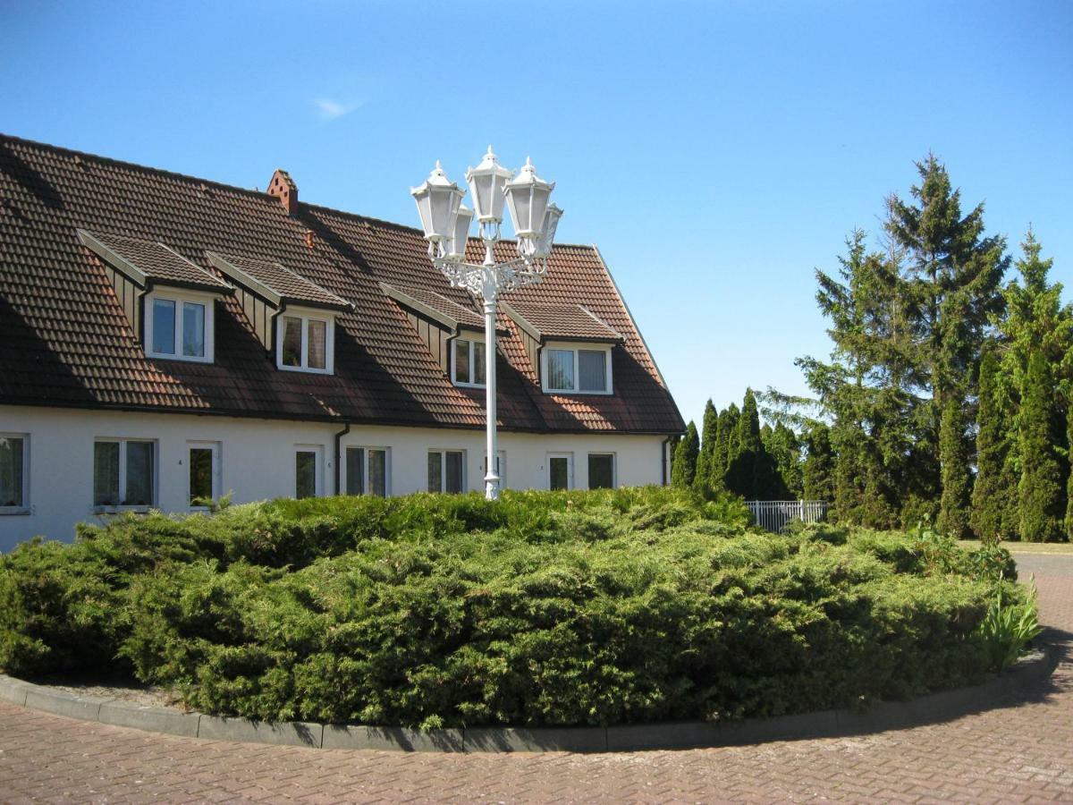 Rezydencja Nad Jeziorem Lebsko Leba Exterior photo